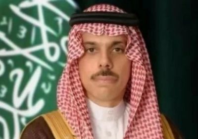 وزير الخارجية السعودي يتلقى اتصالاً من نظيره الكويتي لبحث تطورات المنطقة