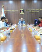 سياسية الانتقالي تثمن قرارات الرئيس الزُبيدي لتعزيز العمل المؤسسي