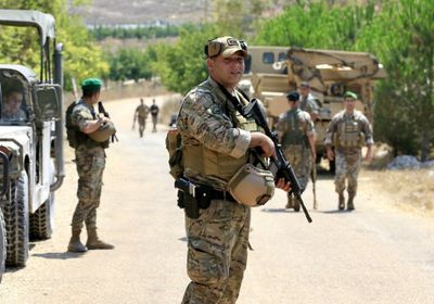 مستشار نتنياهو: تنفيذ الاتفاق مع لبنان مرتبط بنزع سلاح حزب الله