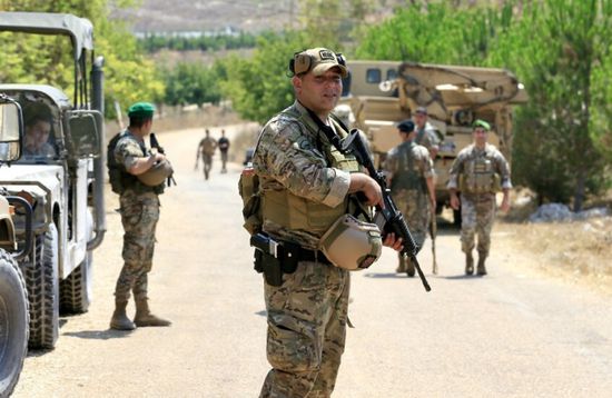 مستشار نتنياهو: تنفيذ الاتفاق مع لبنان مرتبط بنزع سلاح حزب الله