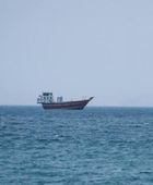 إيران: نبحث مع عمان مسارًا جديدًا بمضيق هرمز