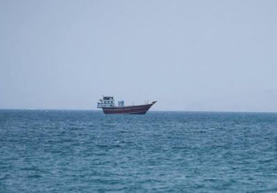إيران: نبحث مع عمان مسارًا جديدًا بمضيق هرمز