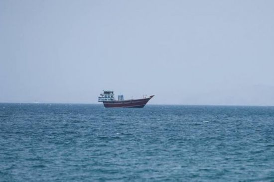 إيران: نبحث مع عمان مسارًا جديدًا بمضيق هرمز
