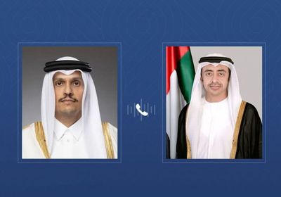 هاتفياً.. عبدالله بن زايد ووزير الخارجية القطري يبحثان التطورات الإقليمية