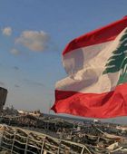 لبنان ينكس الأعلام في الذكرى السادسة لانفجار مرفأ بيروت