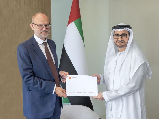 الخارجية الإماراتية تتسلّم أوراق اعتماد سفير الدنمارك الجديد