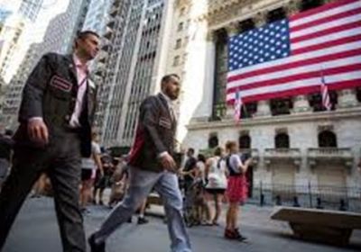 تراجع فرص العمل المتاحة في أمريكا مع مرونة مؤشرات التعيين
