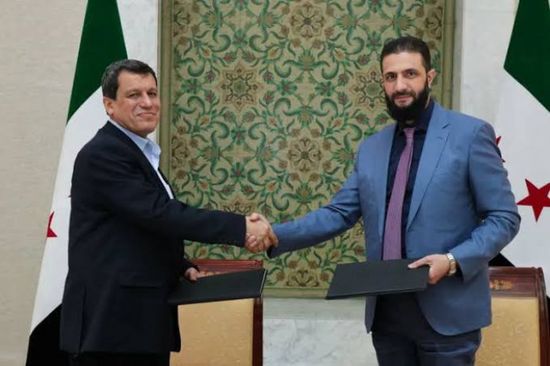 الشرع يبحث مع قائد قوات قسد مسار اتفاق 29 يناير   