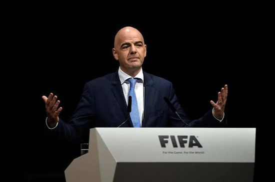 إنفانتينو يعقد اجتماع أزمة في المغرب