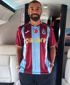 محمد صلاح ينضم رسمياً إلى طرابزون التركي 