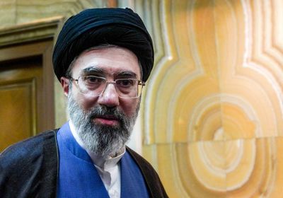 بزشكيان: التواصل مع مجتبى خامنئي صعب جدا حاليا