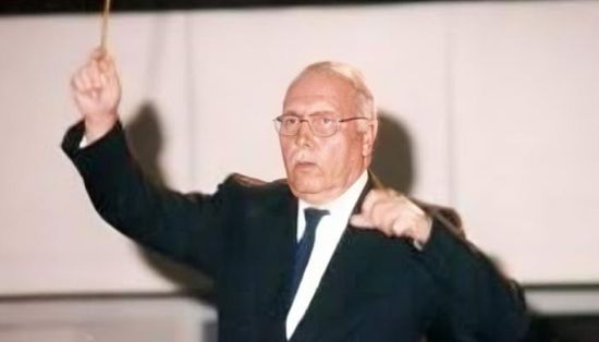 وفاة المايسترو العراقي عبد الرزاق العزاوي عن 84 عامًا