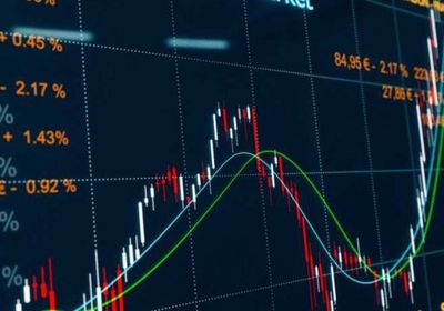 سهم "إيه إم دي" يتراجع 9% قبل التداول رغم نتائج فصلية قوية