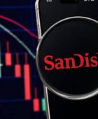 سهم "سانديسك" يهوي بنحو 10% قبل افتتاح "وول ستريت"