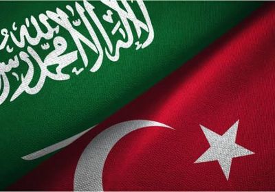 السعودية وتركيا وباكستان توقع اتفاق دفاع مشترك وسط الاضطرابات بالمنطقة