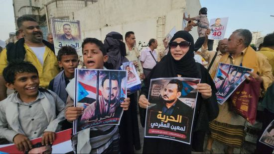 وقفة احتجاجية أمام سجن المنصورة تطالب بإطلاق سراح المقرحي