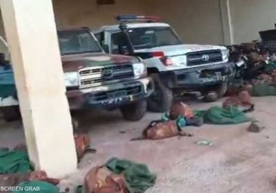 مقتل 10 جنود ماليين إثر هجوم دموي للقاعدة وسط مالي
