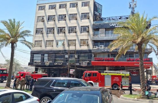 العراق: إنقاذ 50 شخصاً جراء حريق ضخم داخل مجمع تجاري ببغداد