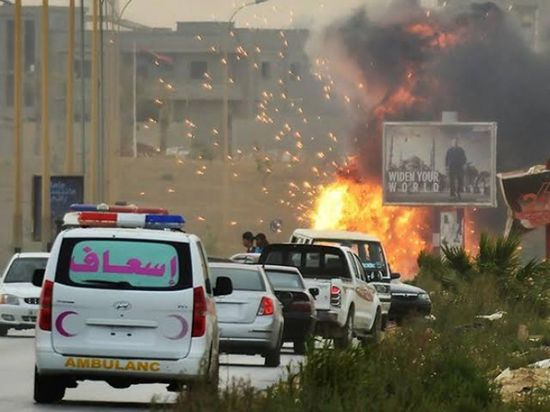 اغتيال قيادي أمني في ليبيا ومهاجمة مصفاة نفطية