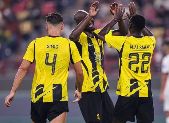 الاتحاد السعودي يتأهل لأبطال آسيا للنخبة بفوز كبير على الجزيرة الإماراتي