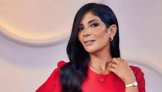 منى زكي تخوض أولى بطولاتها الأصلية مع "شاهد"