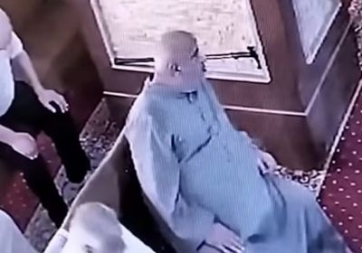 حسن الخاتمة.. وفاة شخص أثناء أدائه الصلاة داخل مسجد بطنطا