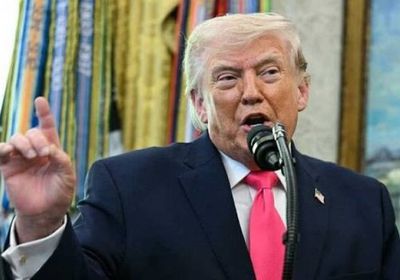ترامب ينتقد أرباح "موبيل" و"شيفرون" ويطالب بخفض أسعار الوقود