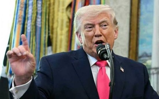 ترامب ينتقد أرباح "موبيل" و"شيفرون" ويطالب بخفض أسعار الوقود