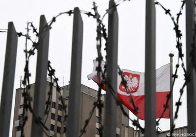 أرقام قياسية للترحيل.. بولندا تواصل تشديد ترحيل الأجانب