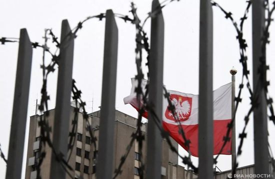 أرقام قياسية للترحيل.. بولندا تواصل تشديد ترحيل الأجانب