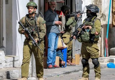 إصابة فلسطينيين برصاص الاحتلال جنوب الضفة الغربية 