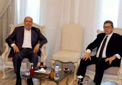 رئيس المخابرات المصرية يبحث مع وفد حماس استكمال خطة ترامب بشأن غزة