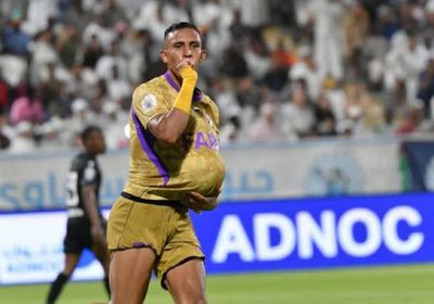 العين يقلب تأخره بثنائية ليفوز 4-2 على بني ياس بالدوري الإماراتي