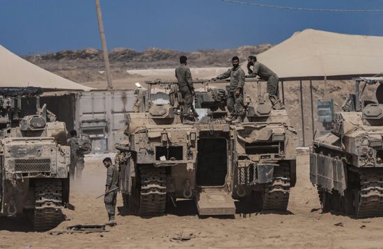 الجيش الإسرائيلي: انفجار عبوة ناسفة لـ"حماس" في منطقة الخط الأصفر