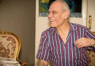 وفاة الكاتب رضا البهات بعد صراع طويل مع المرض