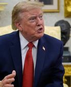 ترامب يطلب من مبعوثيه وقف محادثاتهم مع 
