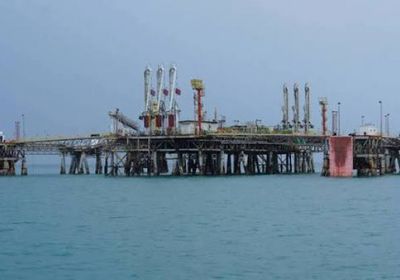 العراق يبحث عن مسار لتصدير النفط بديل لهرمز