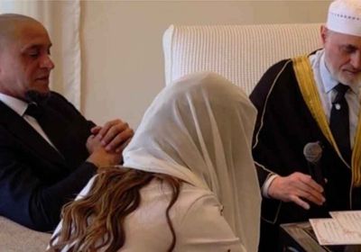 إمام المسجد الحرام يعلق على اعتناق روبرتو كارلوس الإسلام