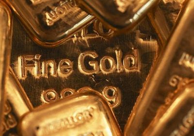 صعود أسعار الذهب مع هبوط الدولار وتراجع توقعات الفائدة