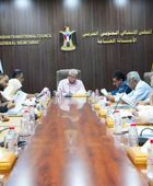"أمانة الانتقالي" تدرس التطورات الخارجية وأنشطة التصعيد الشعبي