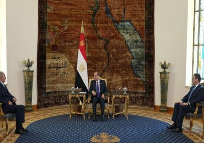 الرئيس السيسي يستقبل حفتر في القاهرة