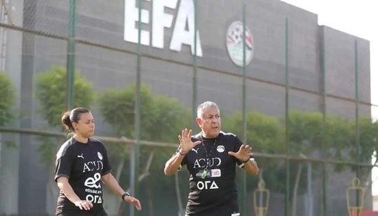اتحاد الكرة المصري يقيل مدرب السيدات بعد صدمة أمم أفريقيا