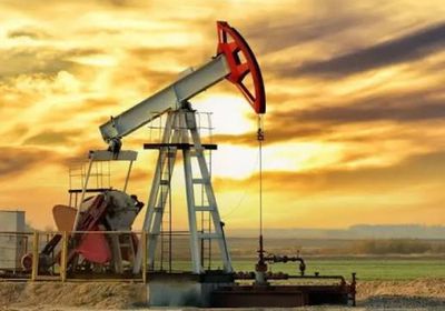 استقرار أسعار النفط في بداية تعاملات الخميس