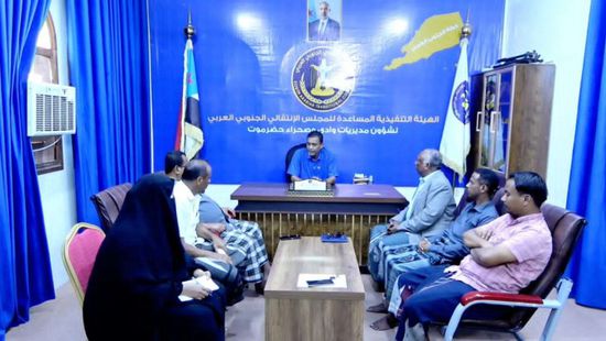 انتقالي حضرموت يثمن دفاع "عماد" عن حقوق العمال والفلاحين