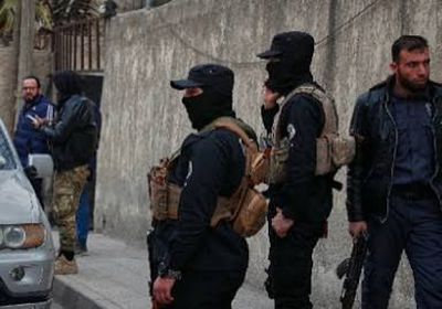 لجنة سورية تحيل محقق شرطة إلى القضاء بعد وفاة شاب