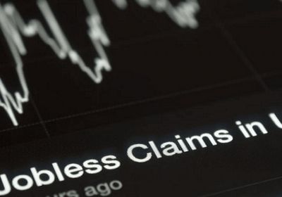 انخفاض طلبات إعانة البطالة الأمريكية يبرز مرونة سوق العمل