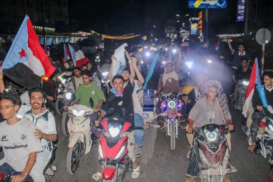 مسيرة جماهيرية ليلية في المنصورة تندد بتدهور الخدمات 