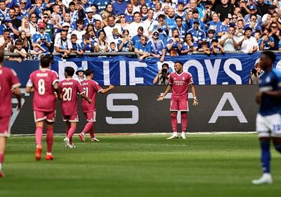ريال مدريد يبدأ حقبة مورينيو أمام إسبانيول