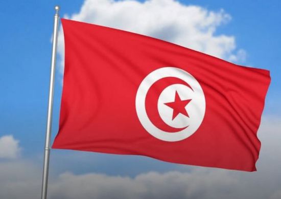 فقدان ما لا يقل عن 13 تونسيا بعد غرق قارب مهاجرين قبالة بلدهم