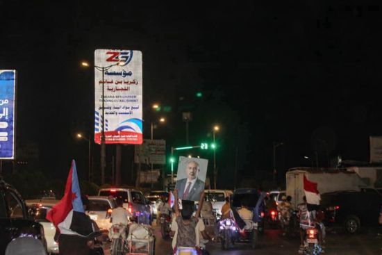 صمود عدن.. نضال شعبي ضد حرب الخدمات وتجديد لتفويض القيادة الجنوبية